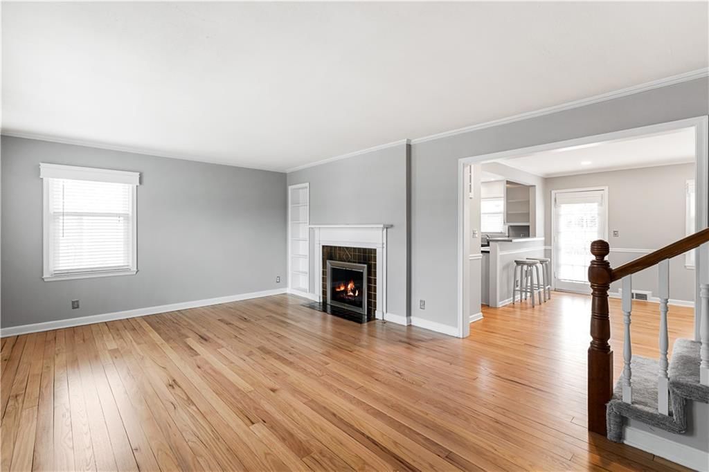 5925 Catalina Street — photo 6