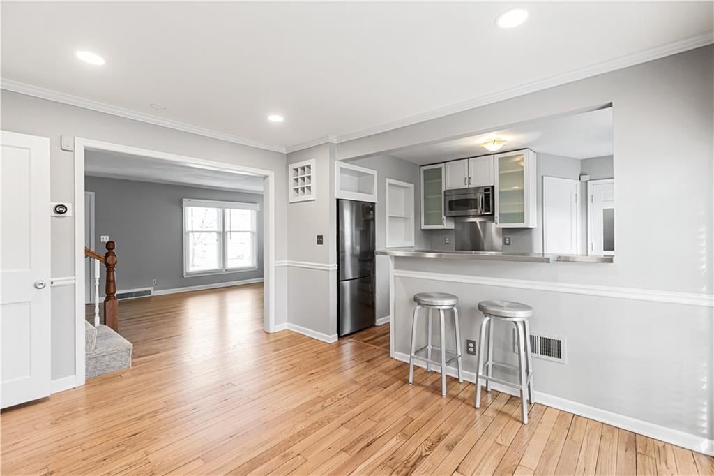 5925 Catalina Street — photo 11