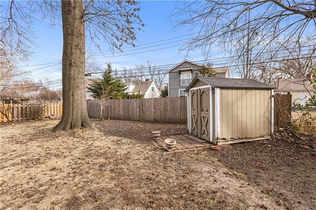 5925 Catalina Street — photo 33