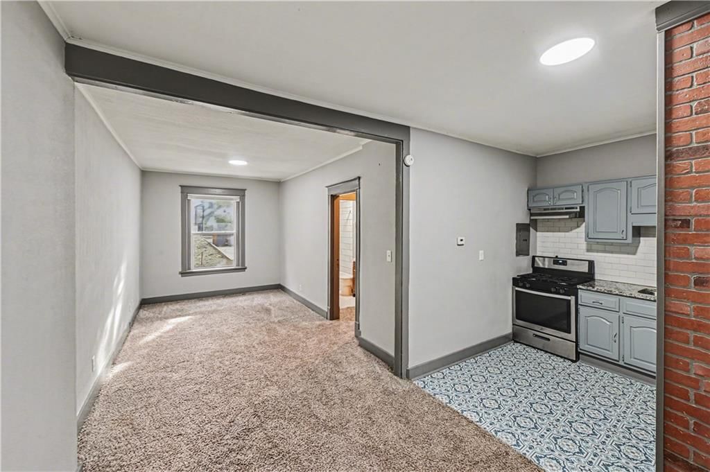 3227 Central Street — photo 10