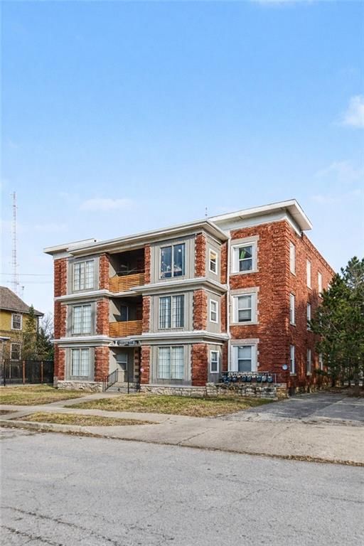3227 Central Street — photo 17