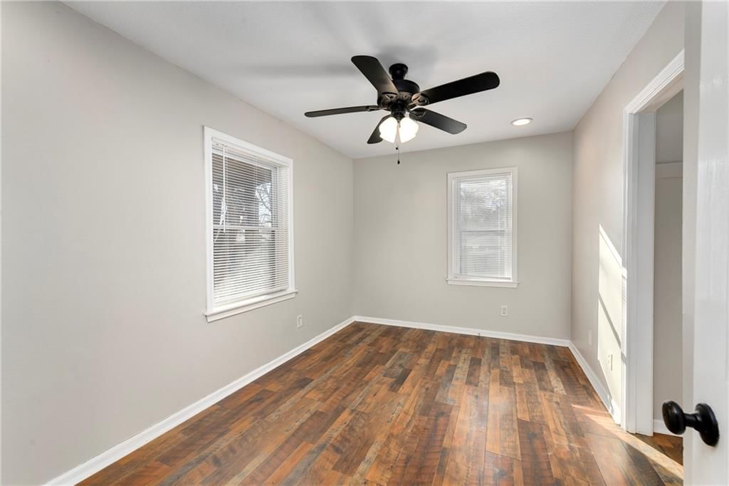 528 S Crane Street — photo 8