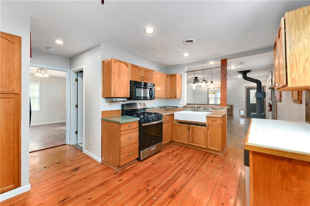 528 S Crane Street — photo 11