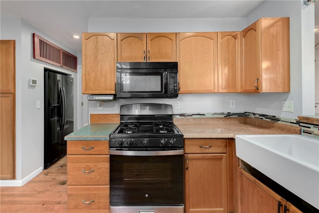 528 S Crane Street — photo 13