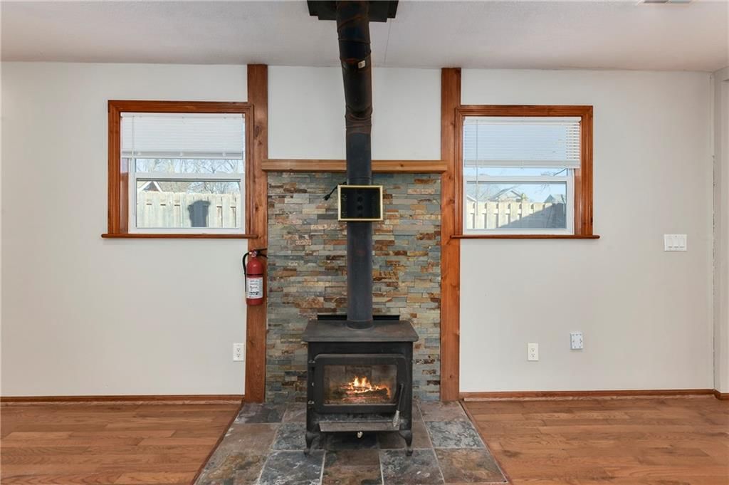 528 S Crane Street — photo 23