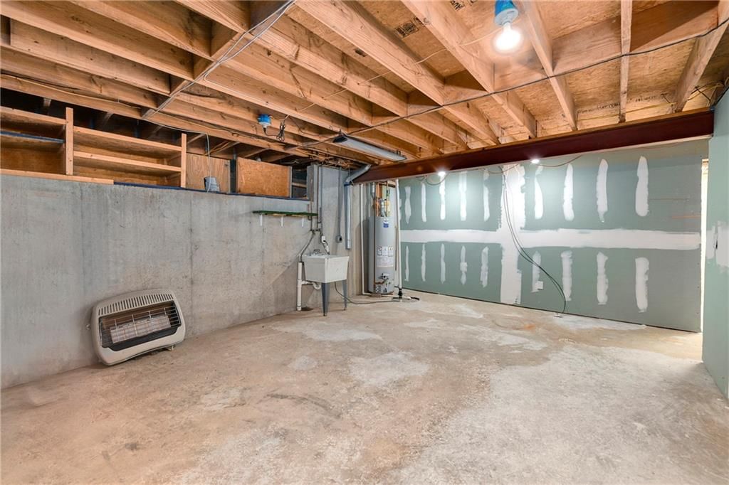 528 S Crane Street — photo 27