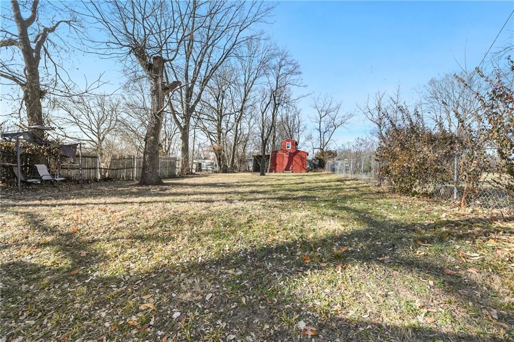 528 S Crane Street — photo 31