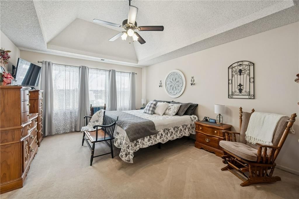 2120 S Lindenwood Drive — photo 10