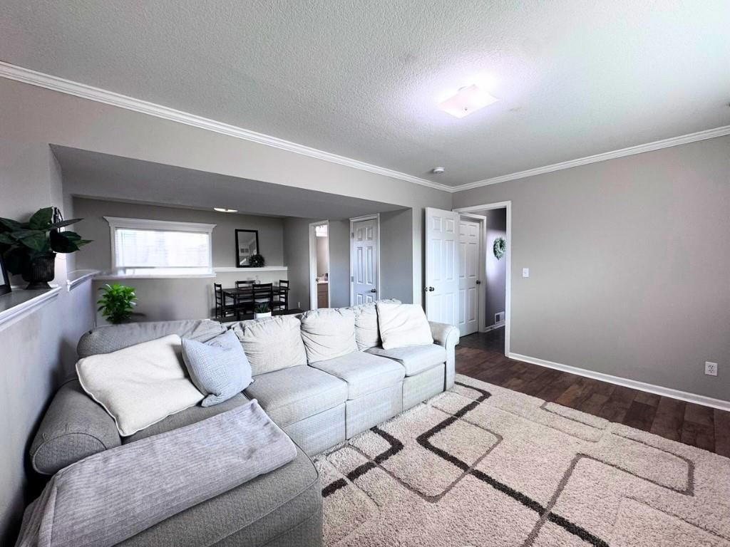 1102 Melody Court — photo 27