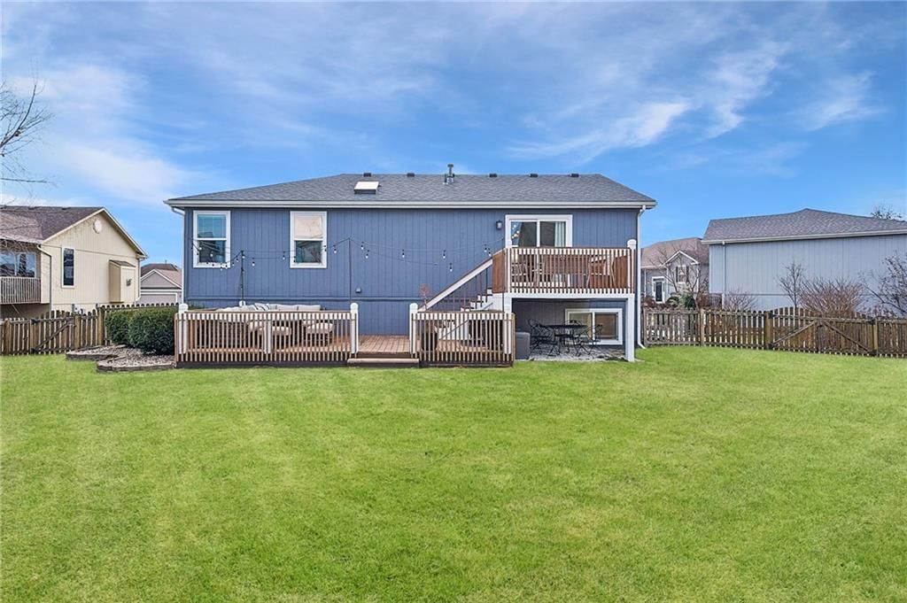 1102 Melody Court — photo 45
