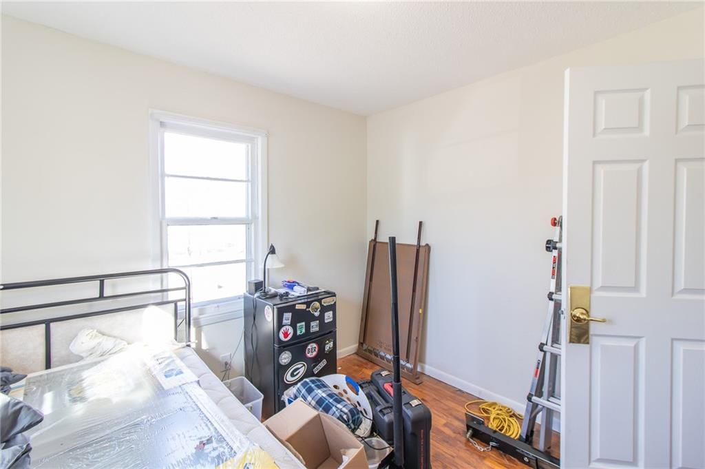 1406 S Market Street — photo 9