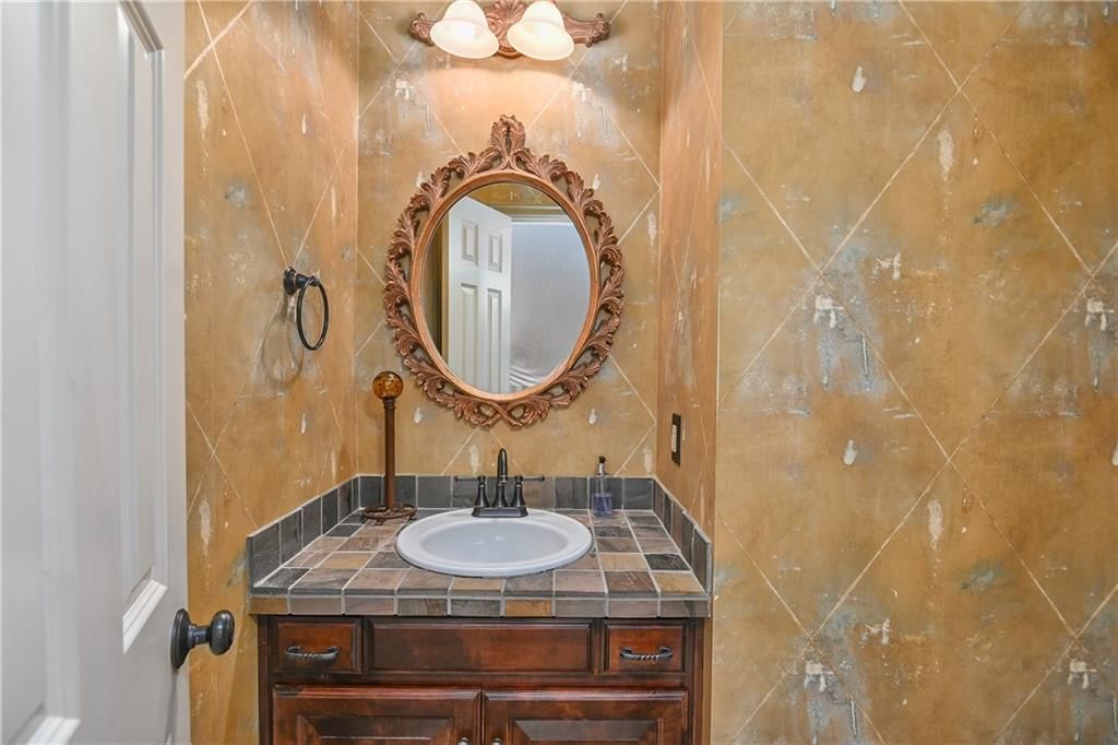 14500 Perry Street — photo 22