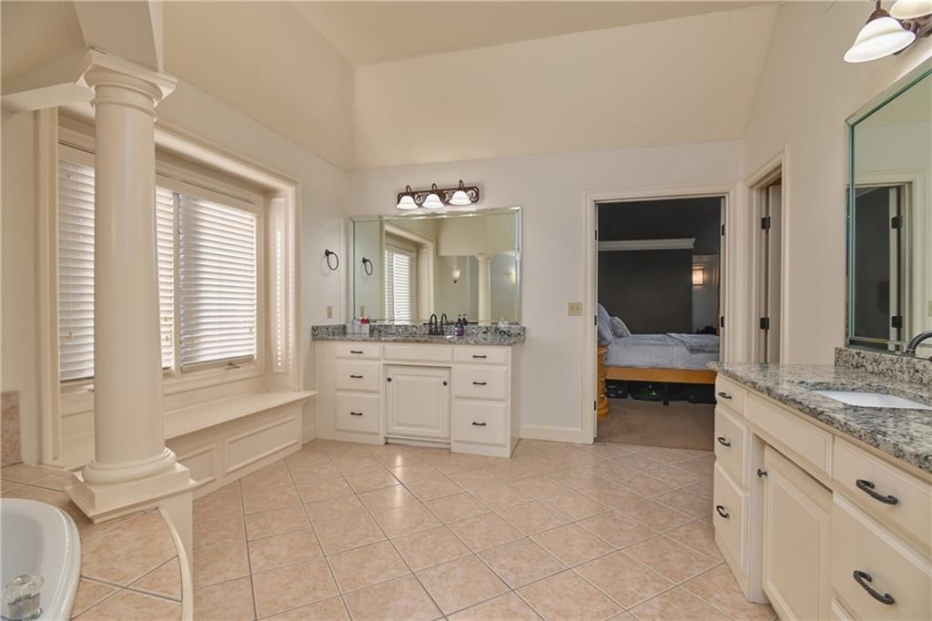 14500 Perry Street — photo 28