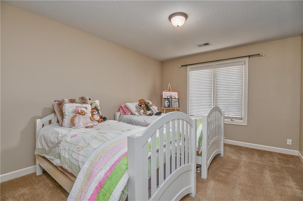 14500 Perry Street — photo 33
