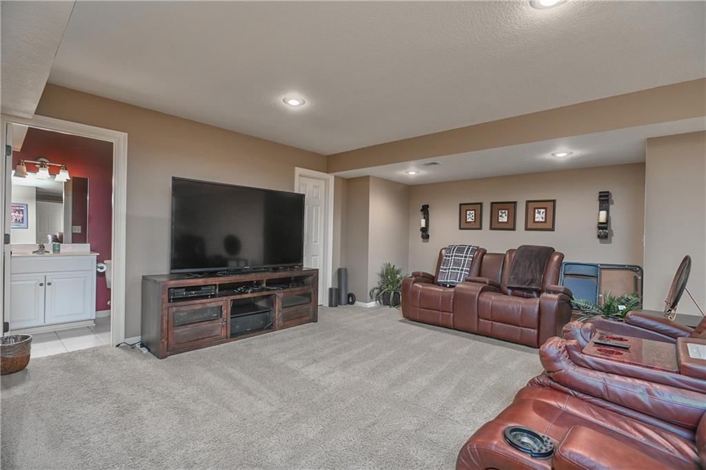 14500 Perry Street — photo 38