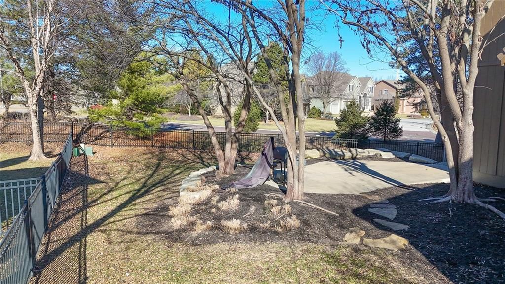 14500 Perry Street — photo 44