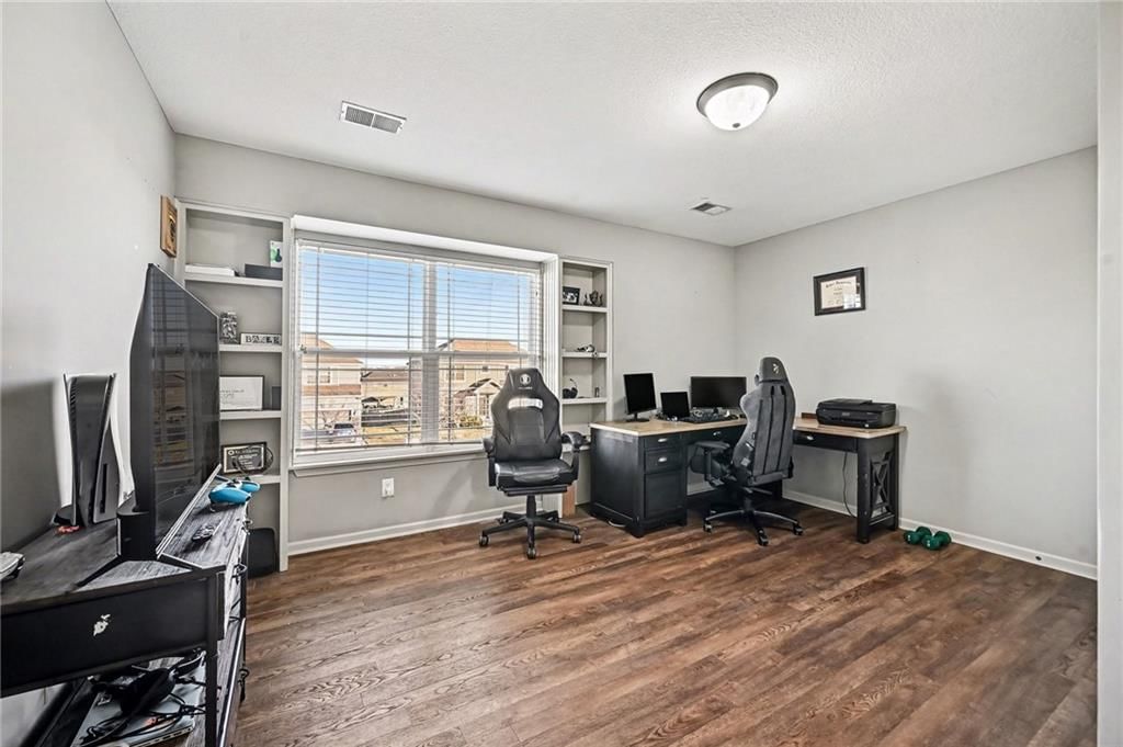 10114 N Ditman Avenue — photo 23