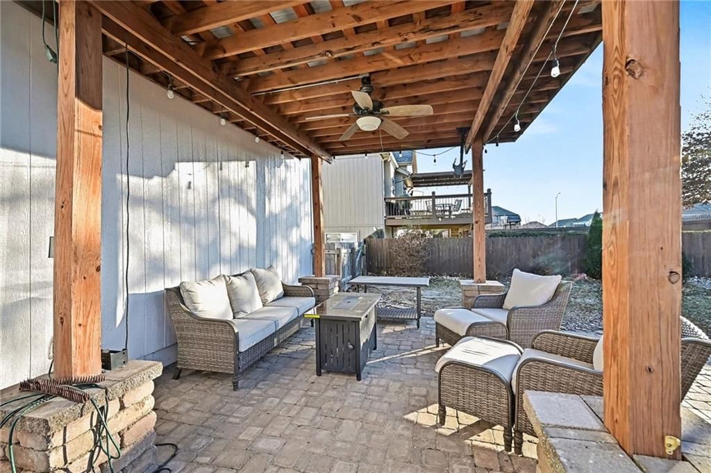 10114 N Ditman Avenue — photo 33