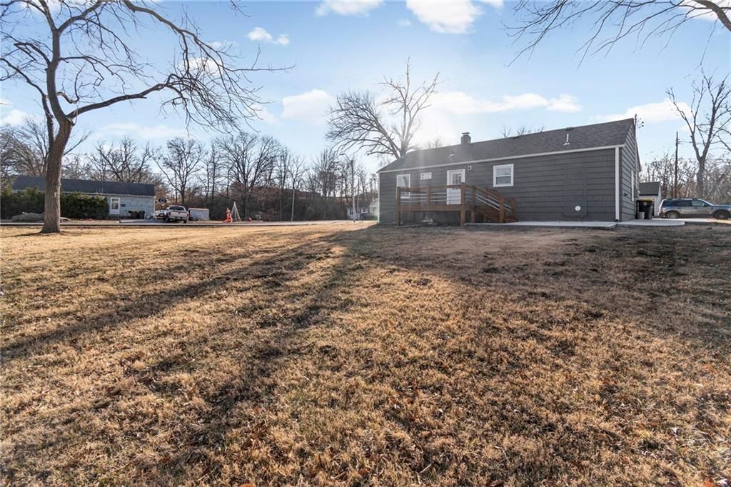 5503 N Kansas Avenue — photo 24