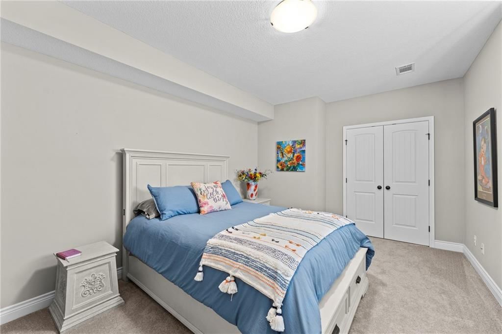 11576 S Waterford Drive — photo 34