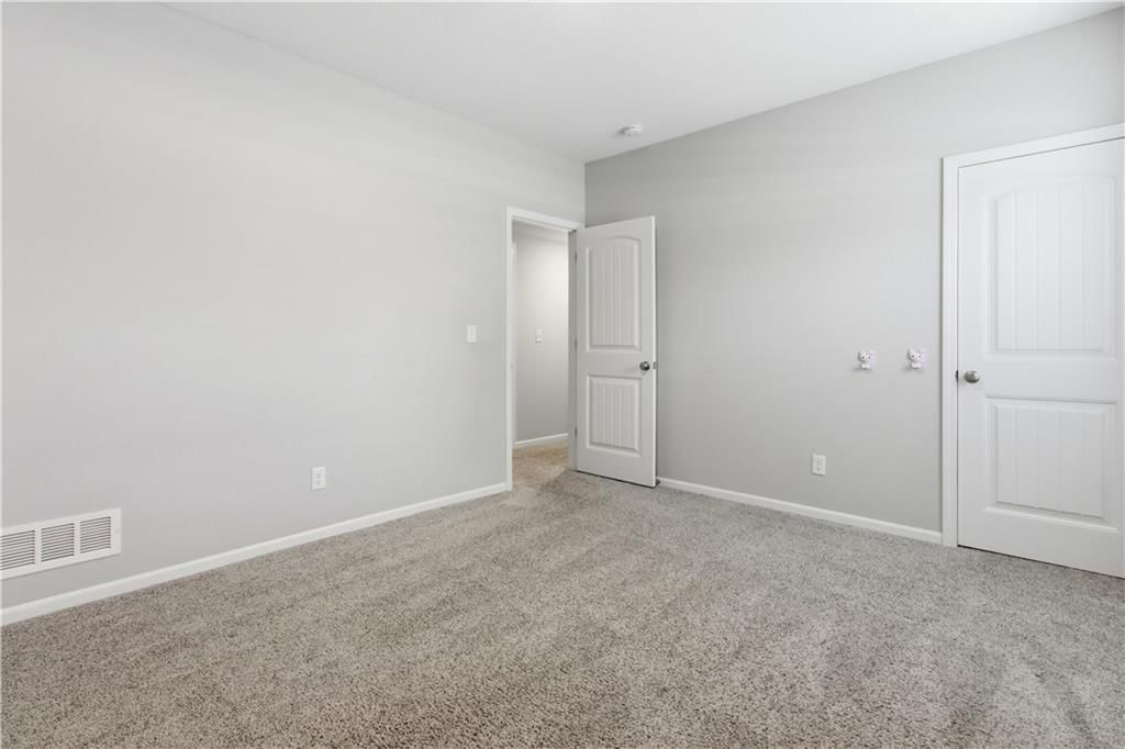 14223 Amanda Lane — photo 32