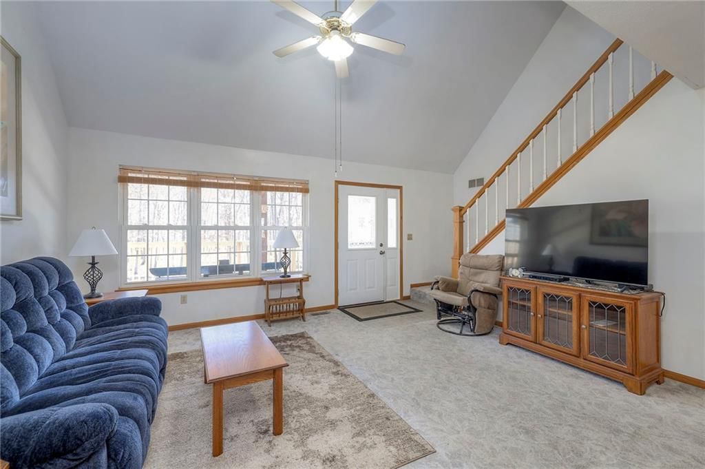 1220 NW E Highway — photo 8