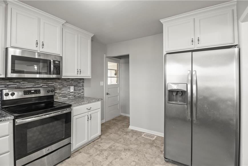 404 SW 21st Street — photo 9