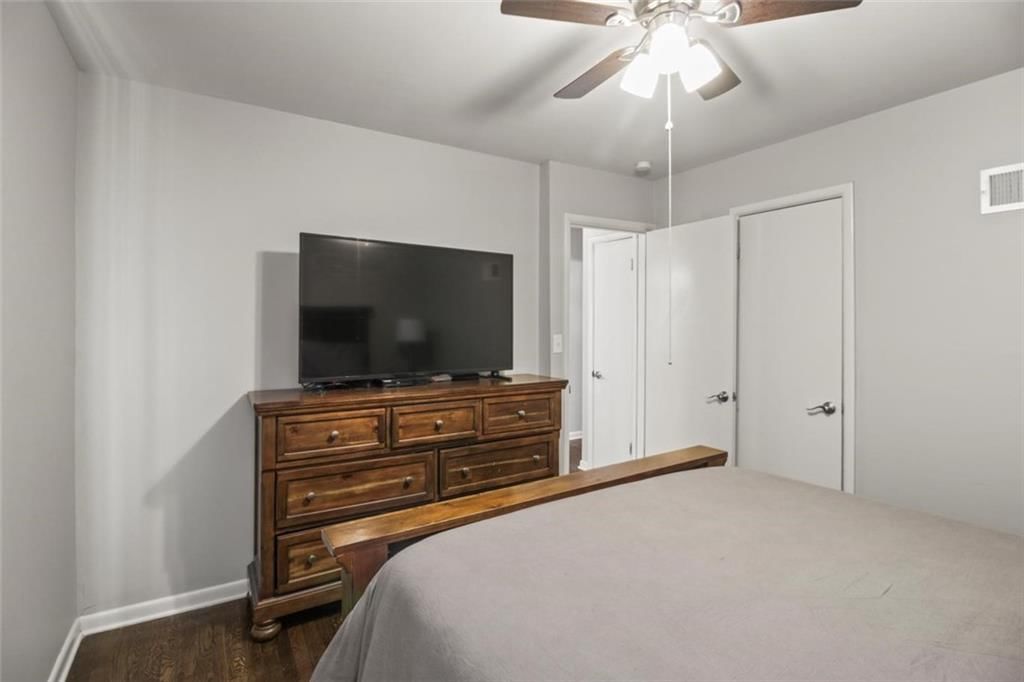 404 SW 21st Street — photo 16