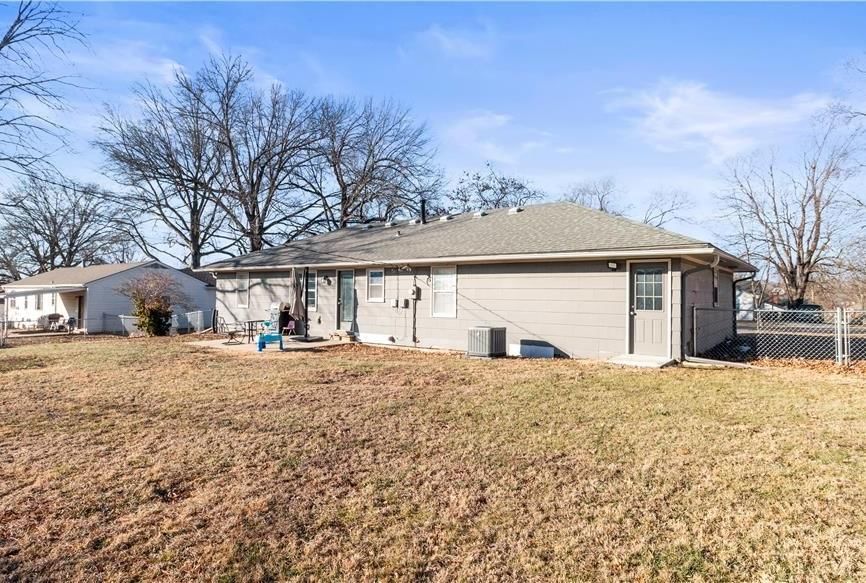 404 SW 21st Street — photo 19