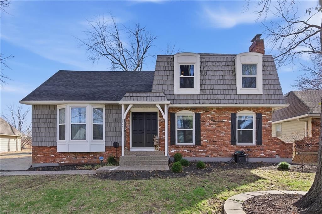 10205 W 97th Terrace, Overland Park, KS