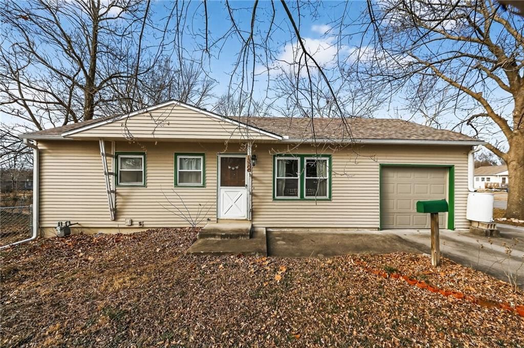 13300 10th Street, Grandview, MO