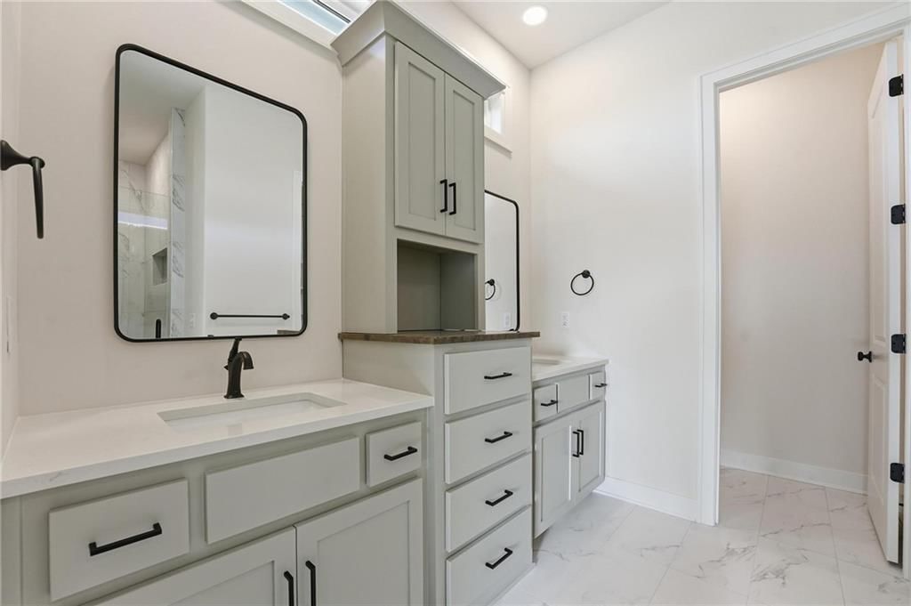 2717 SW 12th Street — photo 23