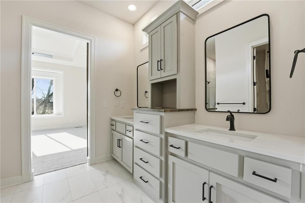 2717 SW 12th Street — photo 26