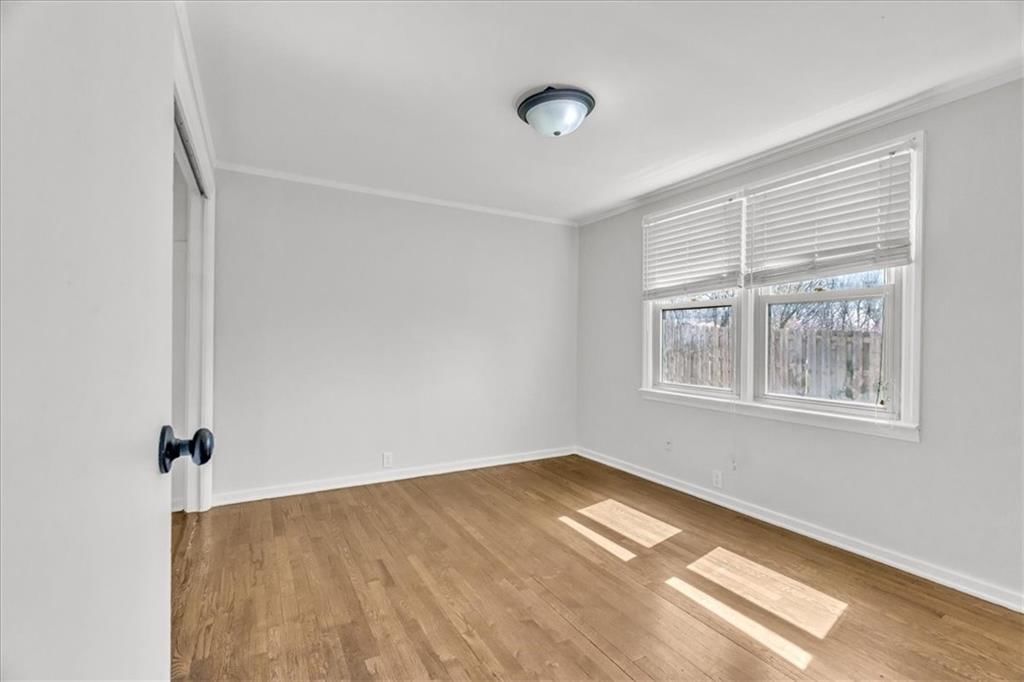 205 E Longfellow Street — photo 14