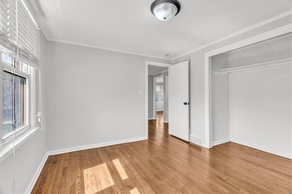 205 E Longfellow Street — photo 15