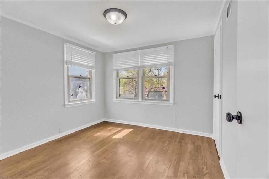 205 E Longfellow Street — photo 18