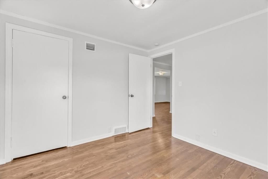 205 E Longfellow Street — photo 19
