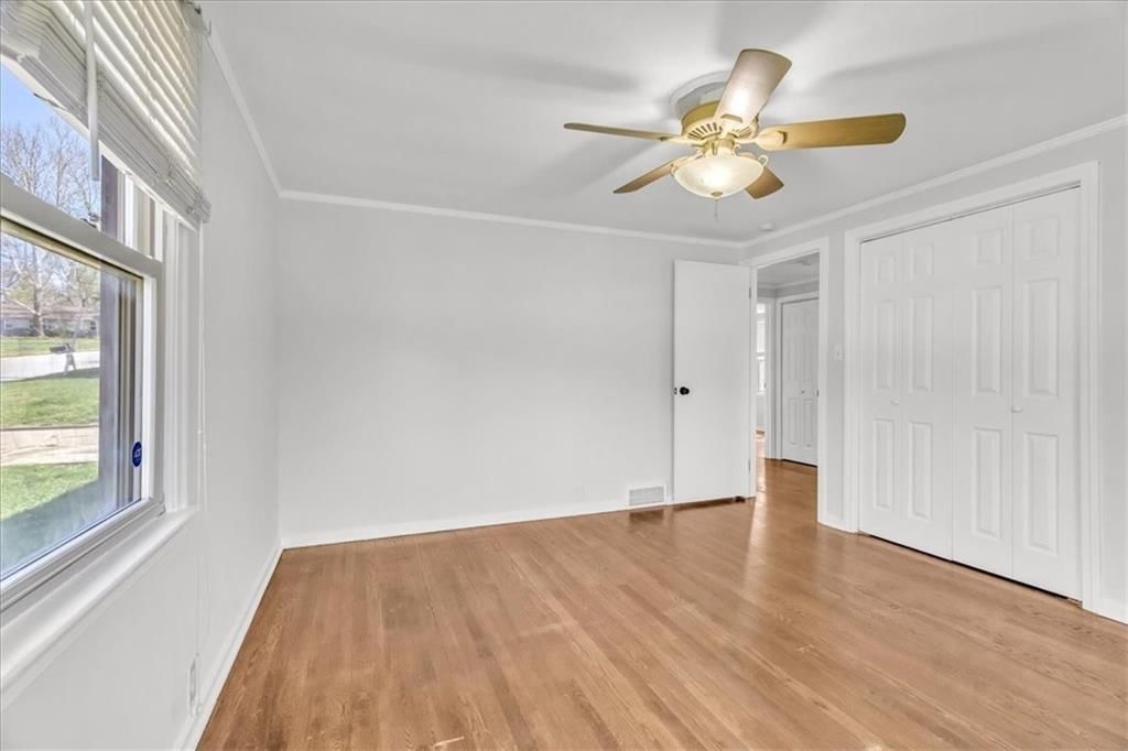 205 E Longfellow Street — photo 21