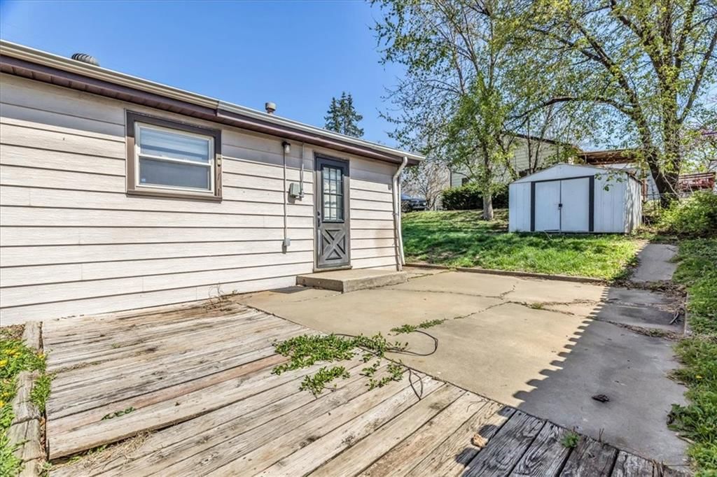 205 E Longfellow Street — photo 23