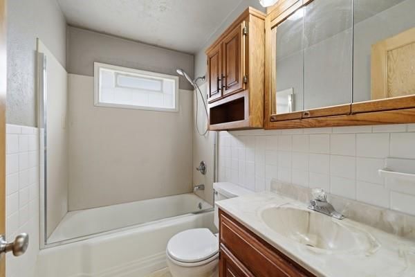 3705 S VERMONT Avenue — photo 8