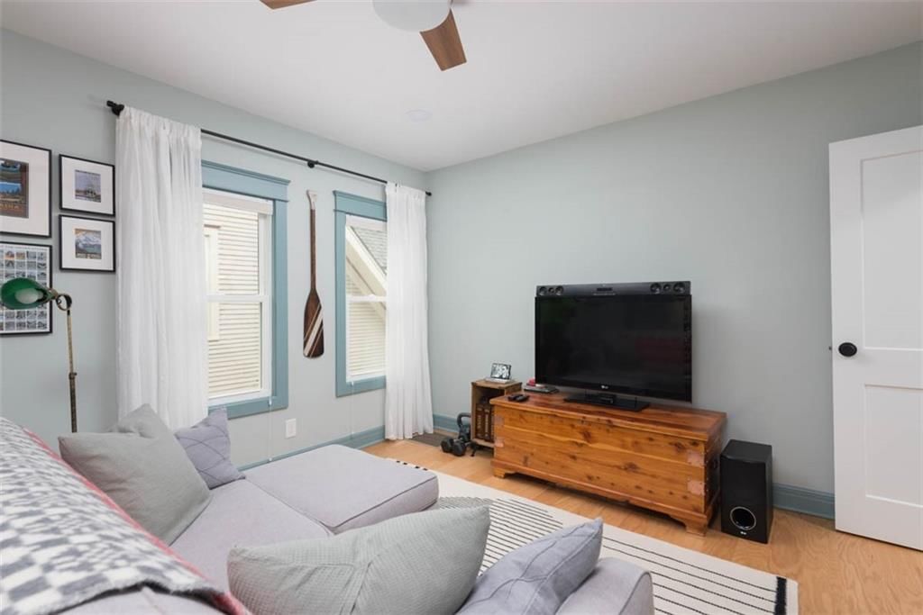 4111 Holmes Street — photo 23