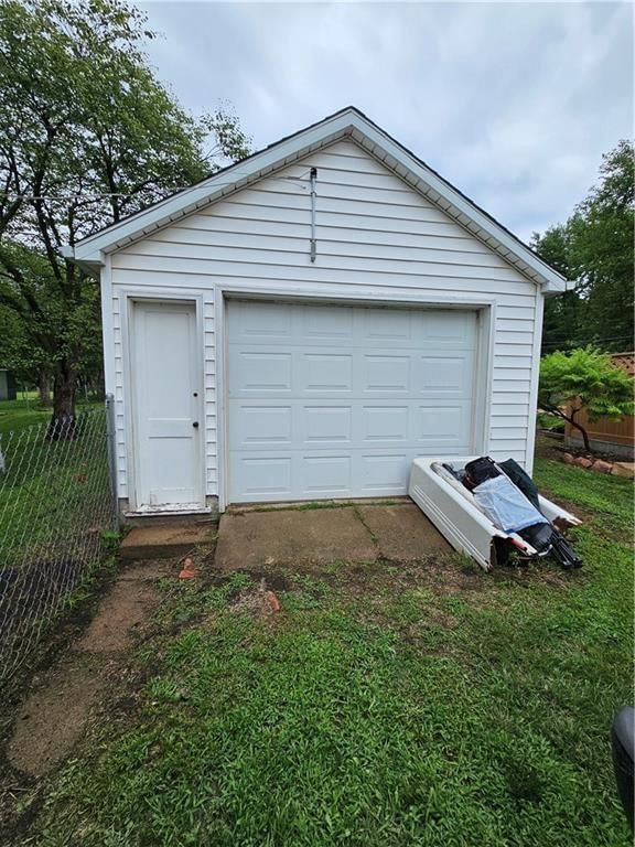 710 Pottawatomie Street — photo 5