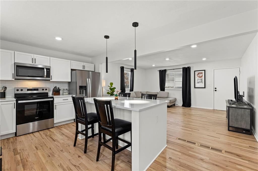 613 N Lincoln Street — photo 7