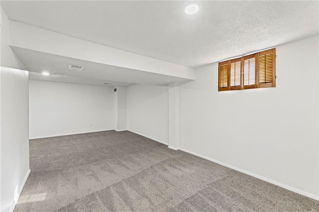 613 N Lincoln Street — photo 21