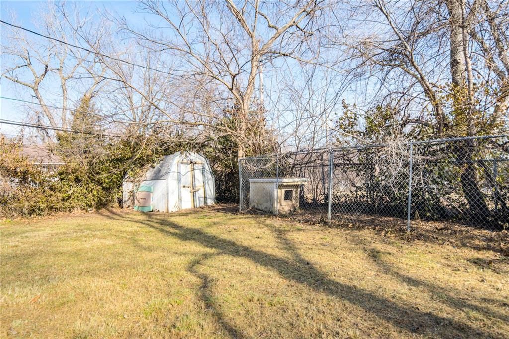 7812 E 108 Circle — photo 12