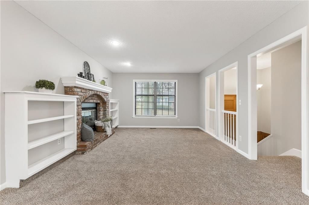 516 Sharon Drive — photo 4