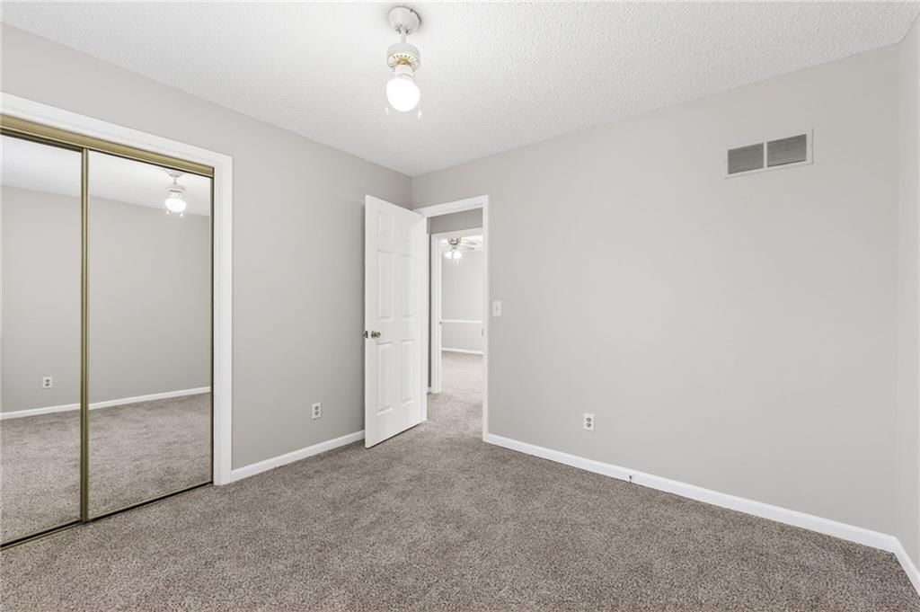 516 Sharon Drive — photo 18