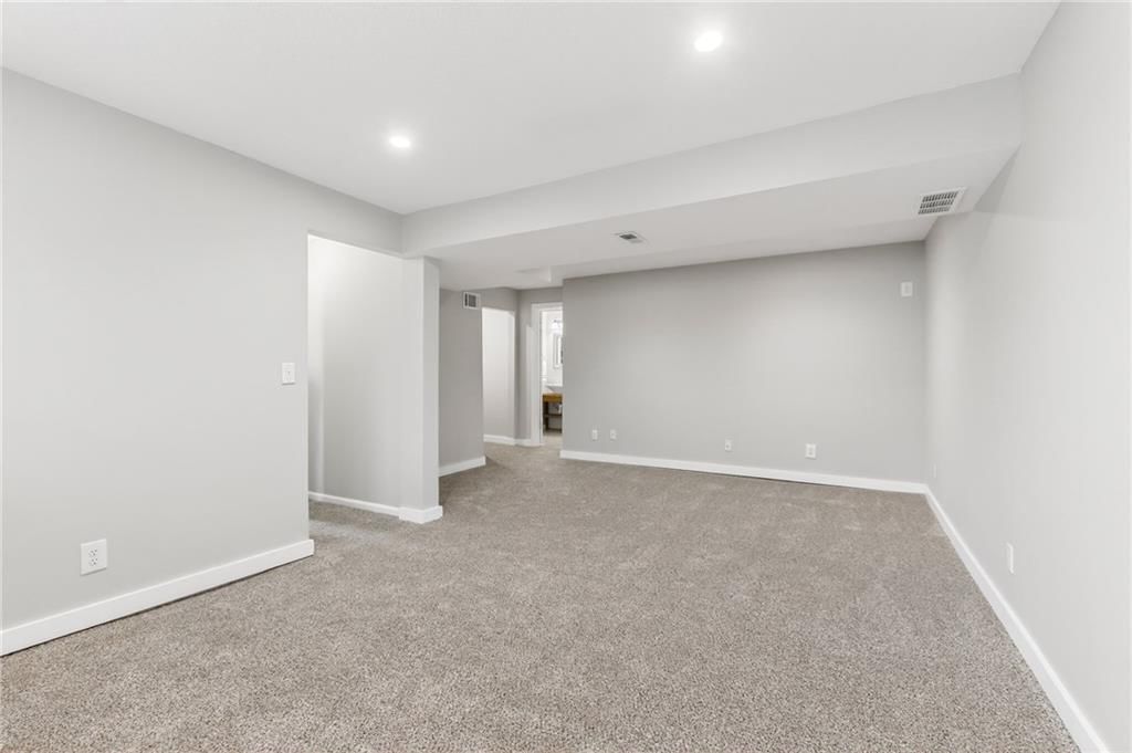 516 Sharon Drive — photo 22