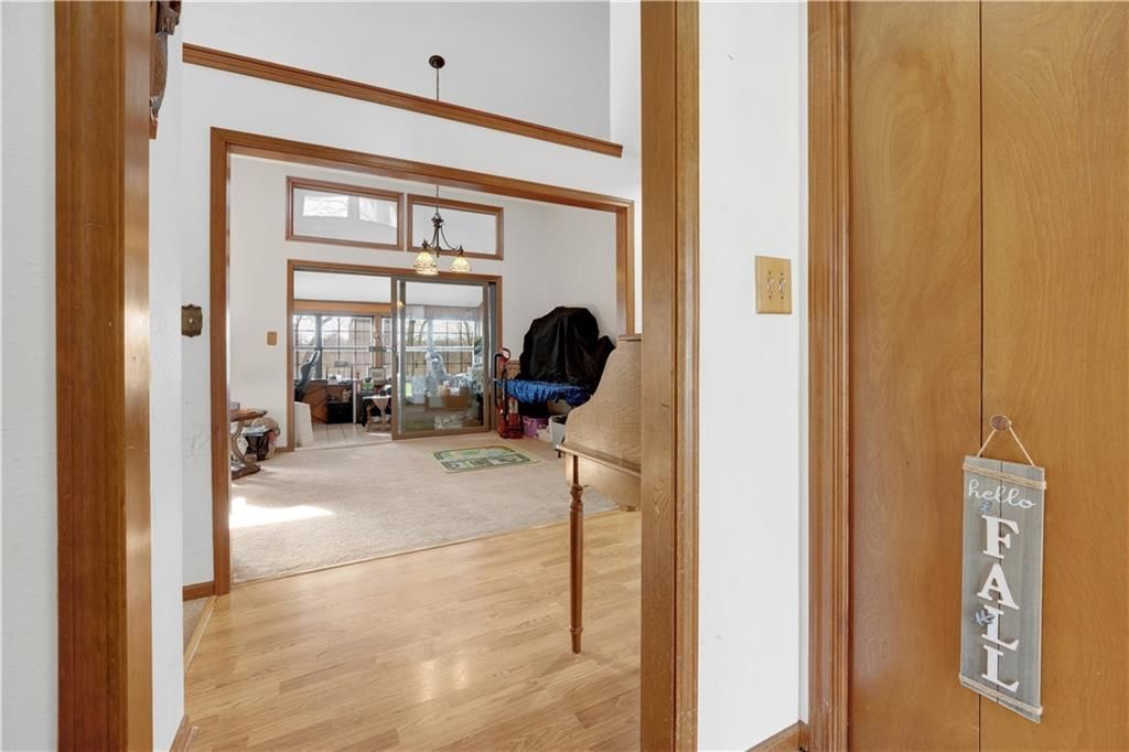 1028 Walnut Lane — photo 6