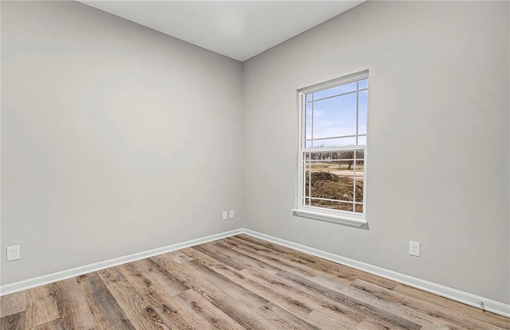 216 W 4th Street — photo 28
